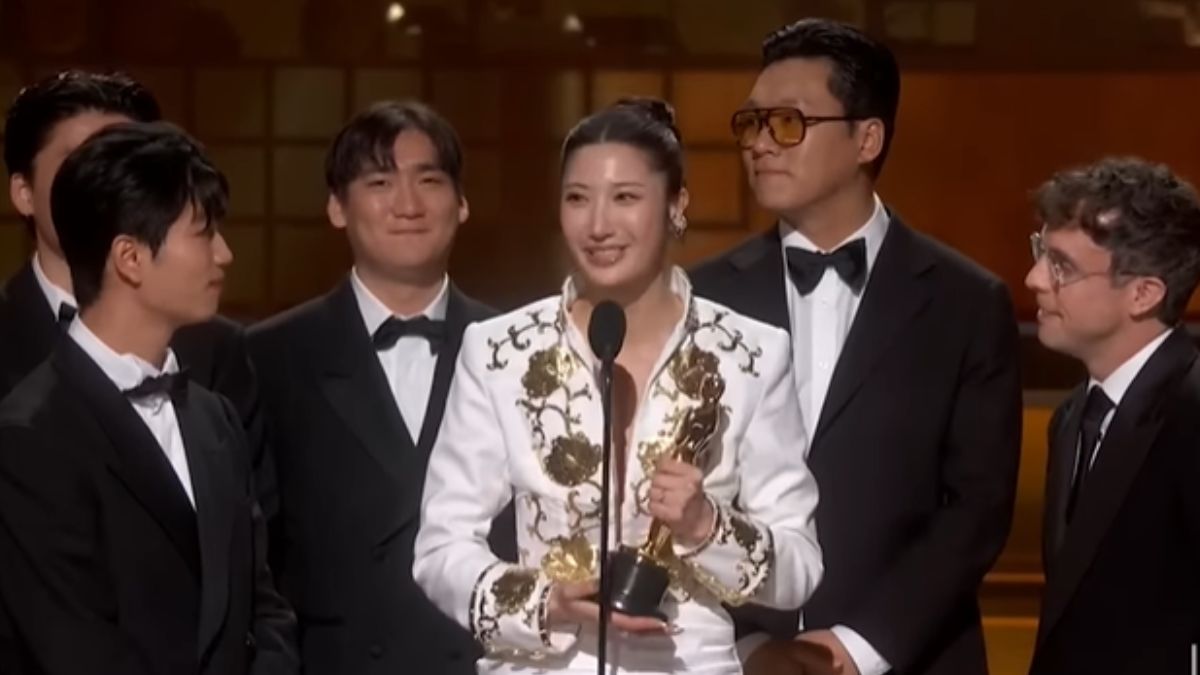 Oscar 2026: autores e compositores de Golden recebendo o a estatueta dourada