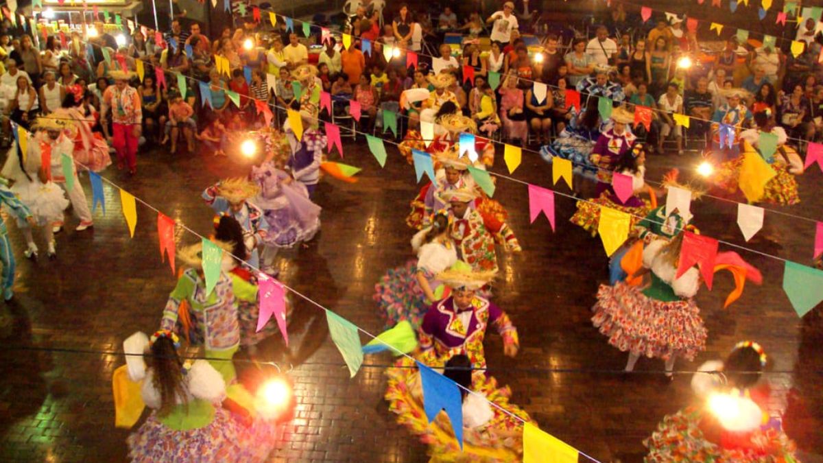 Arraiá Cultural 2026: Foto de uma quadrilha de festa junina