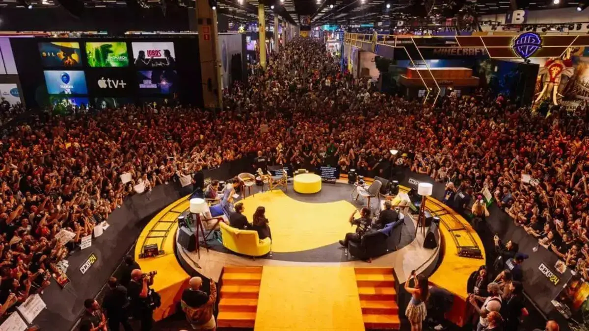 Foto do palco Omelete, um dos palcos mais icônicos do festival
