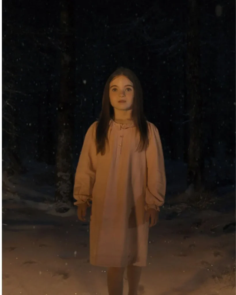 Delaney Anne Cuthbert em cena do filme Dia D de Steven Spielberg