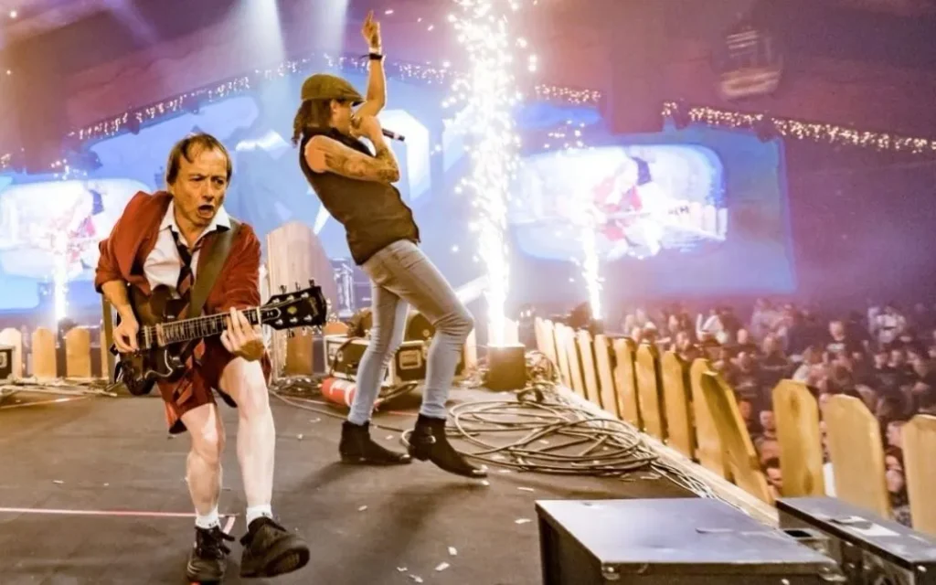 AC/DC UK, Jorge Vercillo e Elymar Santos na programação de shows no  Qualistage em outubro